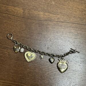Juicy Couture Y2K 2000s Gold Chunky Charm Love Bracelet Toggle closure